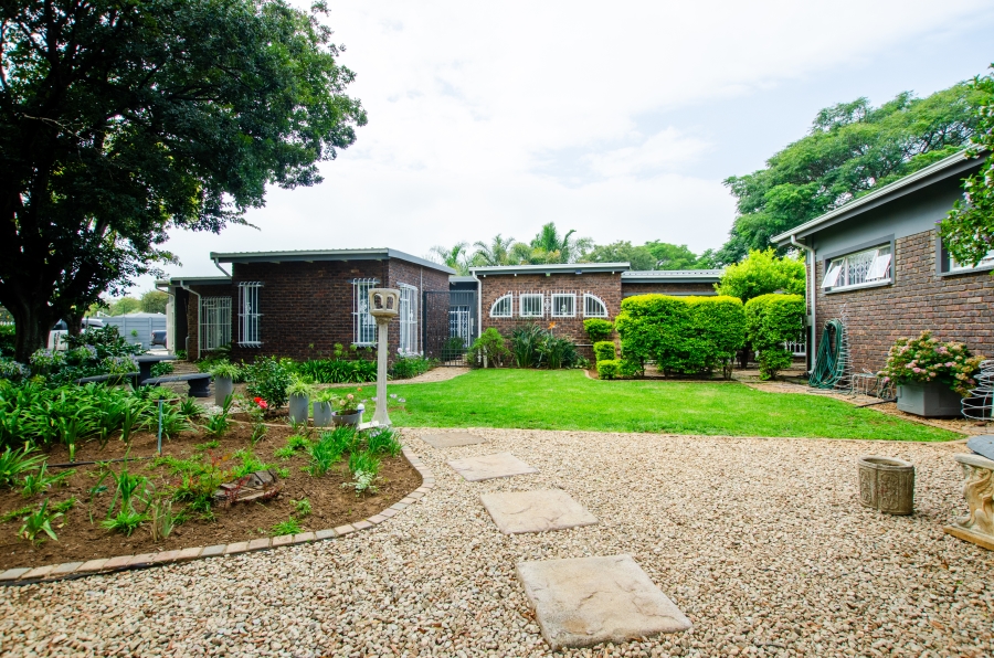 5 Bedroom Property for Sale in Rynfield Gauteng