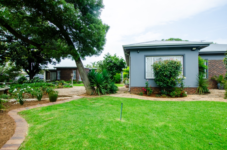 5 Bedroom Property for Sale in Rynfield Gauteng