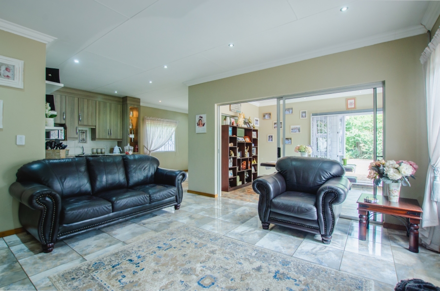 5 Bedroom Property for Sale in Rynfield Gauteng