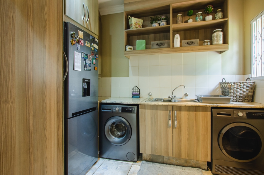 5 Bedroom Property for Sale in Rynfield Gauteng