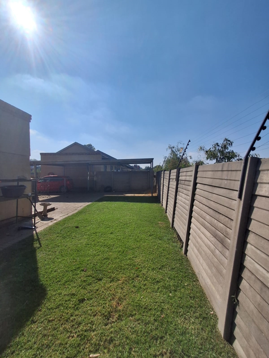 2 Bedroom Property for Sale in Riversdale Gauteng