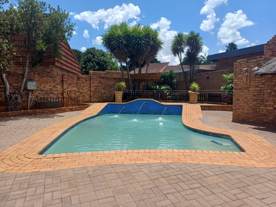 4 Bedroom Property for Sale in Vanderbijlpark SE Gauteng