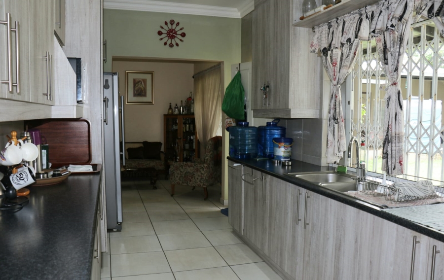 5 Bedroom Property for Sale in Rensburg Gauteng