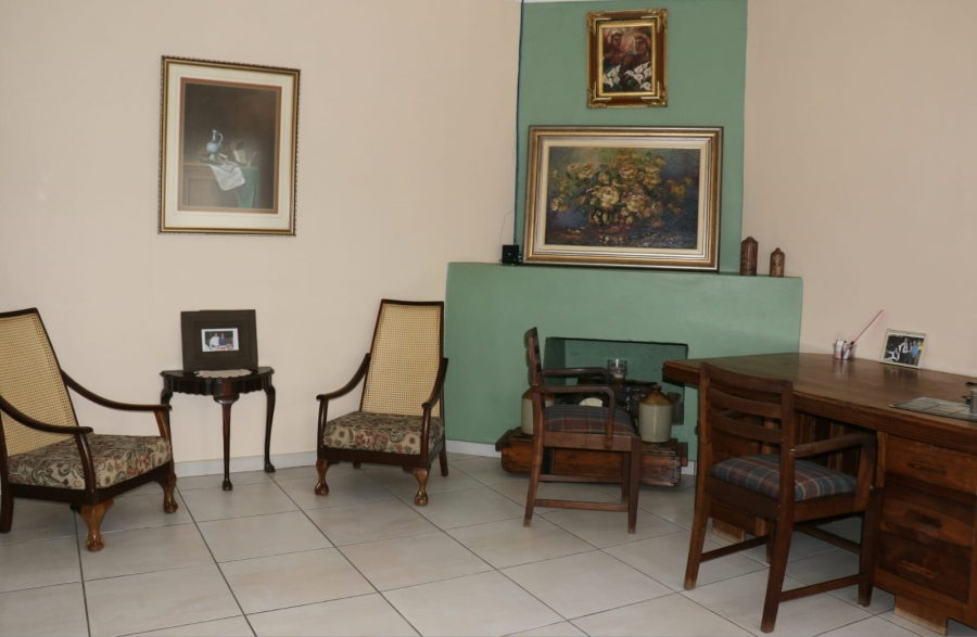 5 Bedroom Property for Sale in Rensburg Gauteng