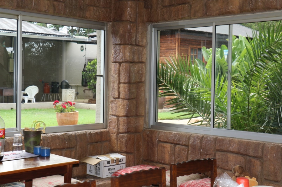 5 Bedroom Property for Sale in Rensburg Gauteng