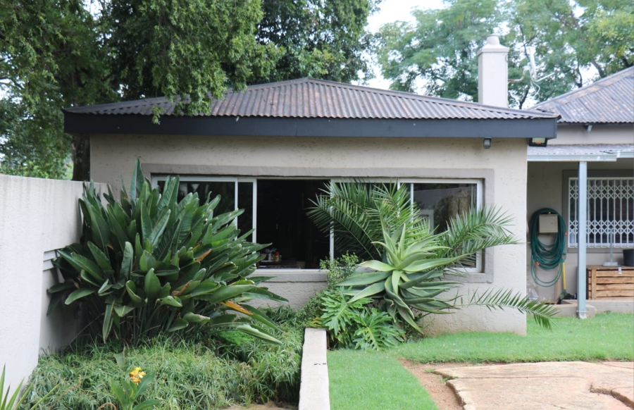 5 Bedroom Property for Sale in Rensburg Gauteng