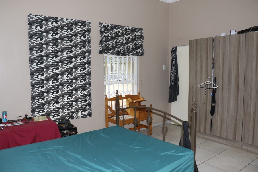 5 Bedroom Property for Sale in Rensburg Gauteng