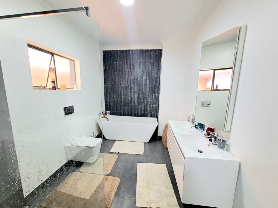 4 Bedroom Property for Sale in Meyerton Ext 6 Gauteng