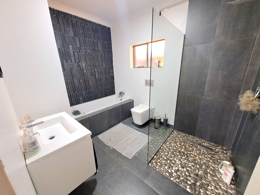 4 Bedroom Property for Sale in Meyerton Ext 6 Gauteng