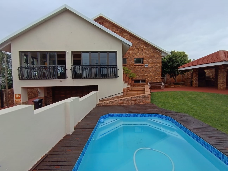 5 Bedroom Property for Sale in Wonderboom Gauteng