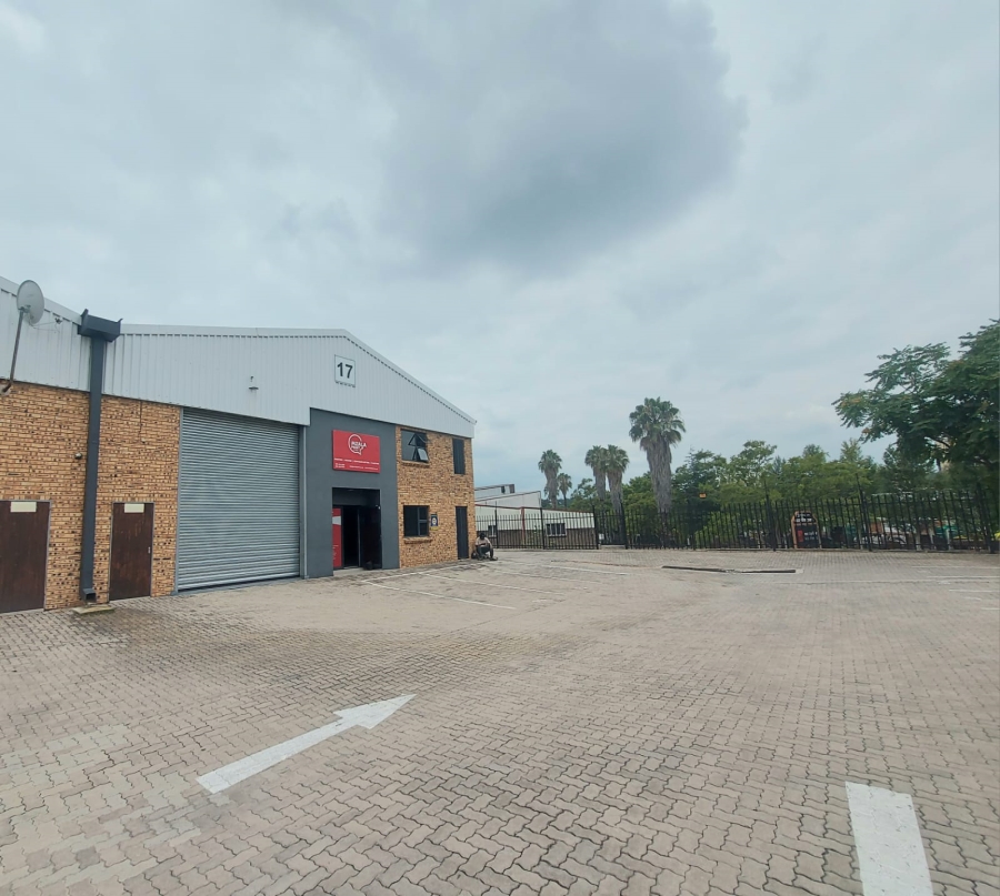 To Let commercial Property for Rent in Strijdom Park Gauteng