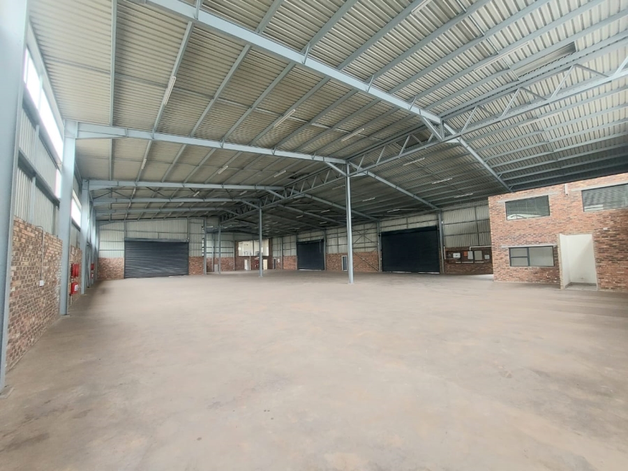 To Let commercial Property for Rent in Roodepoort Gauteng