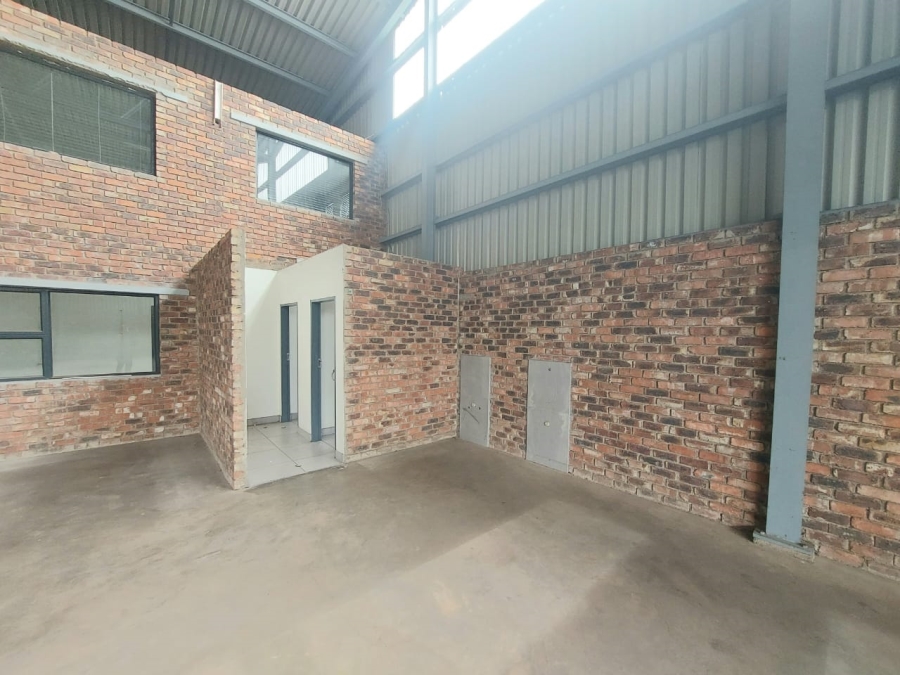 To Let commercial Property for Rent in Roodepoort Gauteng