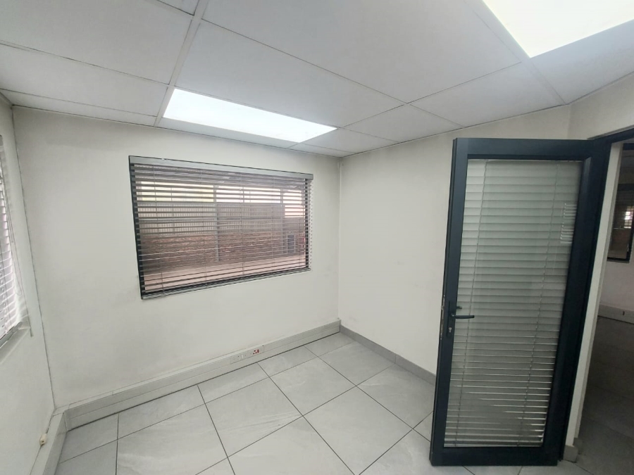 To Let commercial Property for Rent in Roodepoort Gauteng
