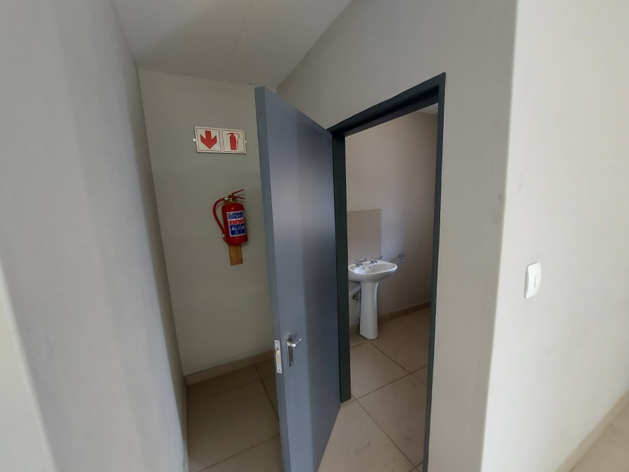 To Let commercial Property for Rent in Strijdom Park Gauteng