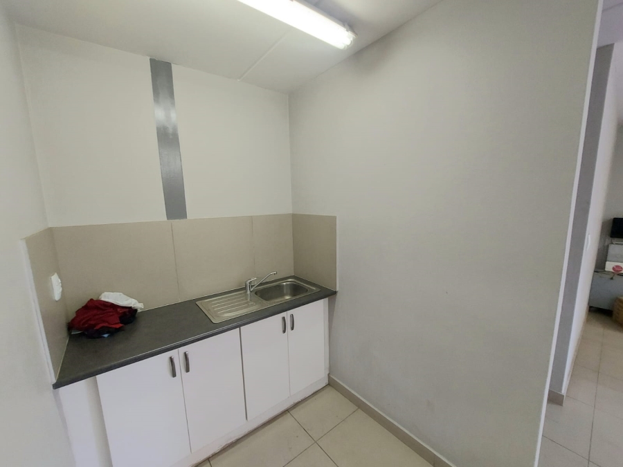 To Let commercial Property for Rent in Strijdom Park Gauteng
