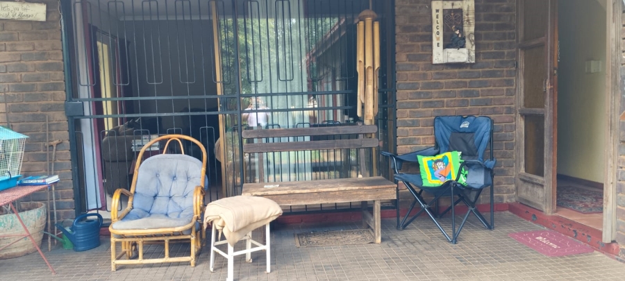 4 Bedroom Property for Sale in Carletonville Central Gauteng