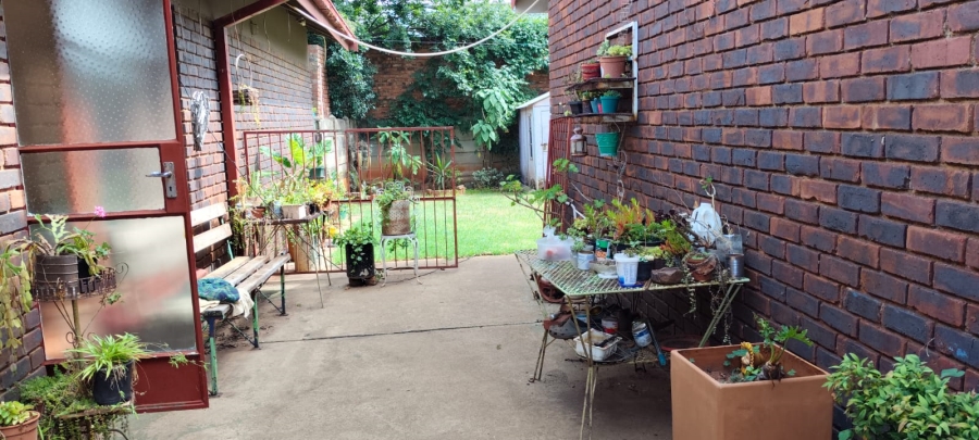 4 Bedroom Property for Sale in Carletonville Central Gauteng