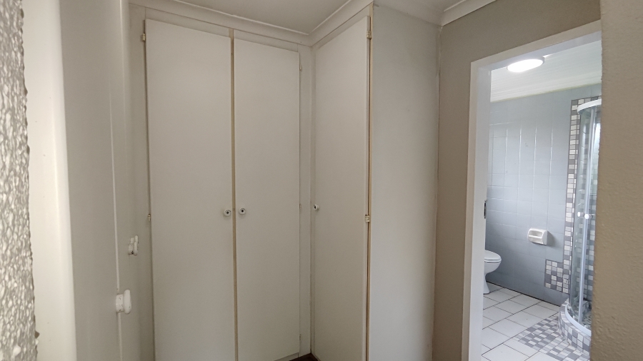 To Let 3 Bedroom Property for Rent in President Park Gauteng