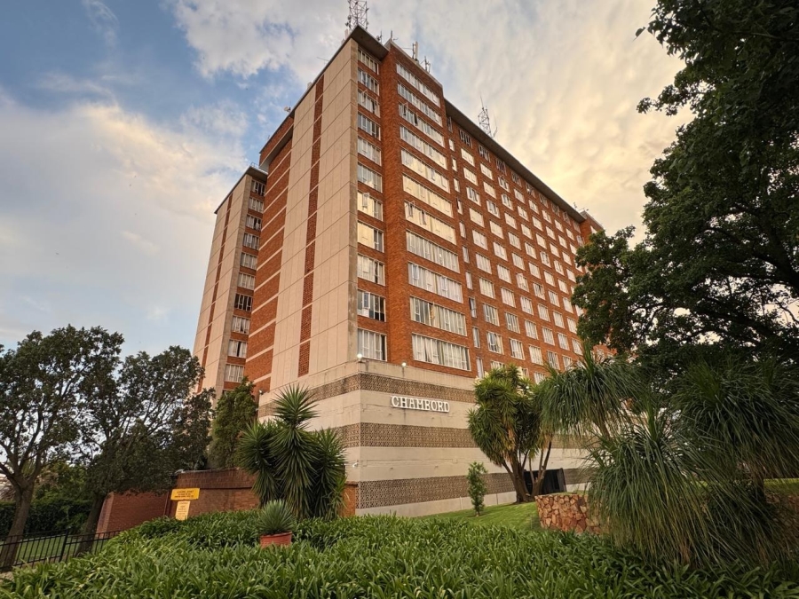 1 Bedroom Property for Sale in La Montagne Gauteng