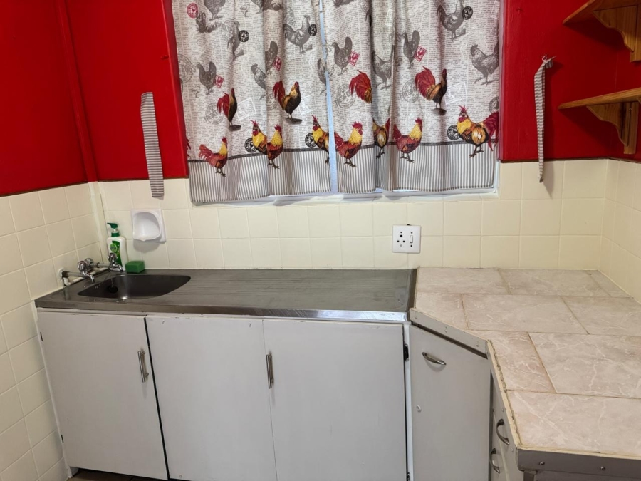 1 Bedroom Property for Sale in La Montagne Gauteng
