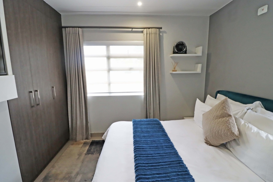 2 Bedroom Property for Sale in Bryanston Gauteng