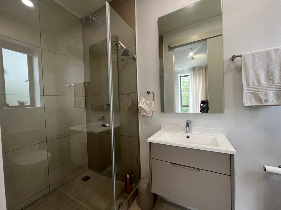 To Let 2 Bedroom Property for Rent in Rosebank Gauteng