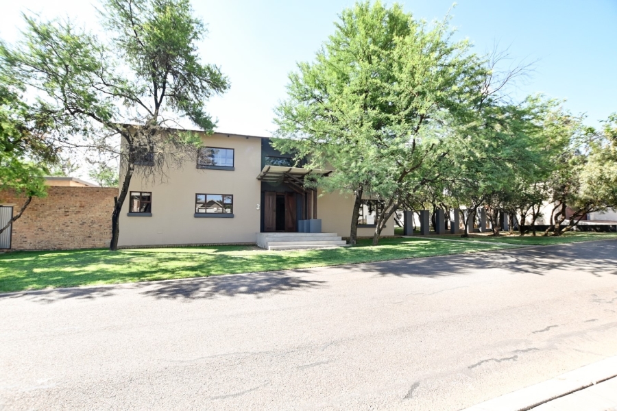 To Let 5 Bedroom Property for Rent in Sable Hills Gauteng