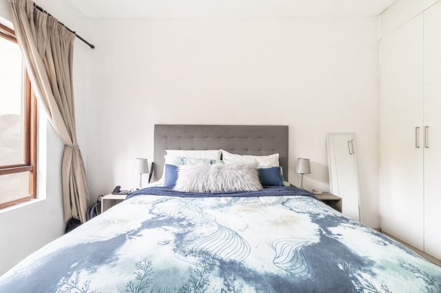 1 Bedroom Property for Sale in Lonehill Gauteng