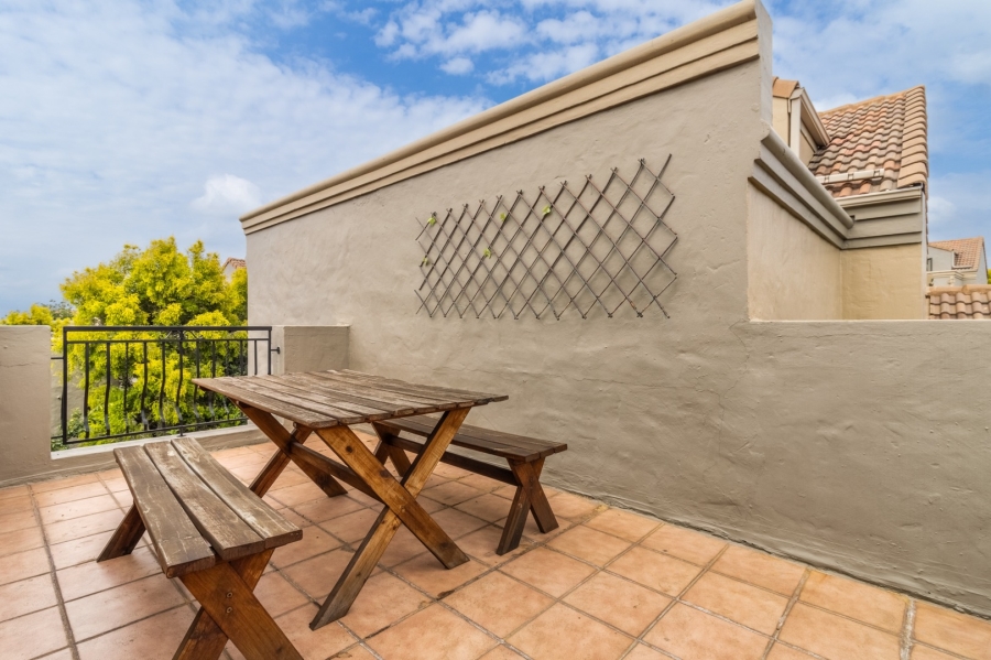 1 Bedroom Property for Sale in Lonehill Gauteng