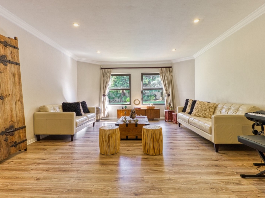 To Let 5 Bedroom Property for Rent in Dainfern Golf Estate Gauteng