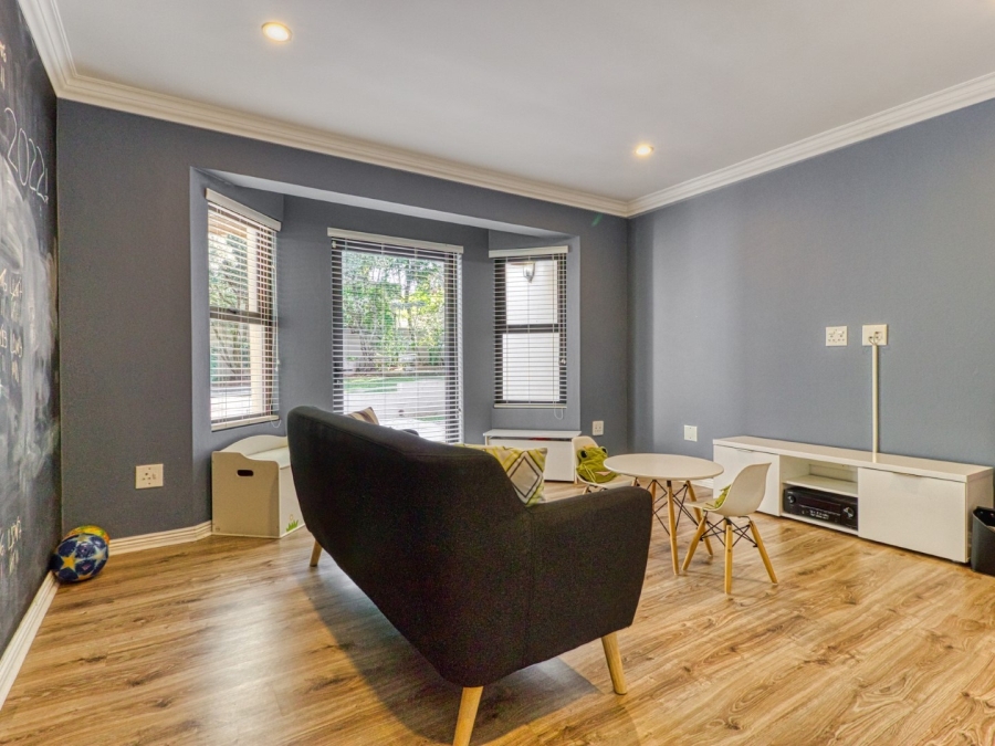 To Let 5 Bedroom Property for Rent in Dainfern Golf Estate Gauteng