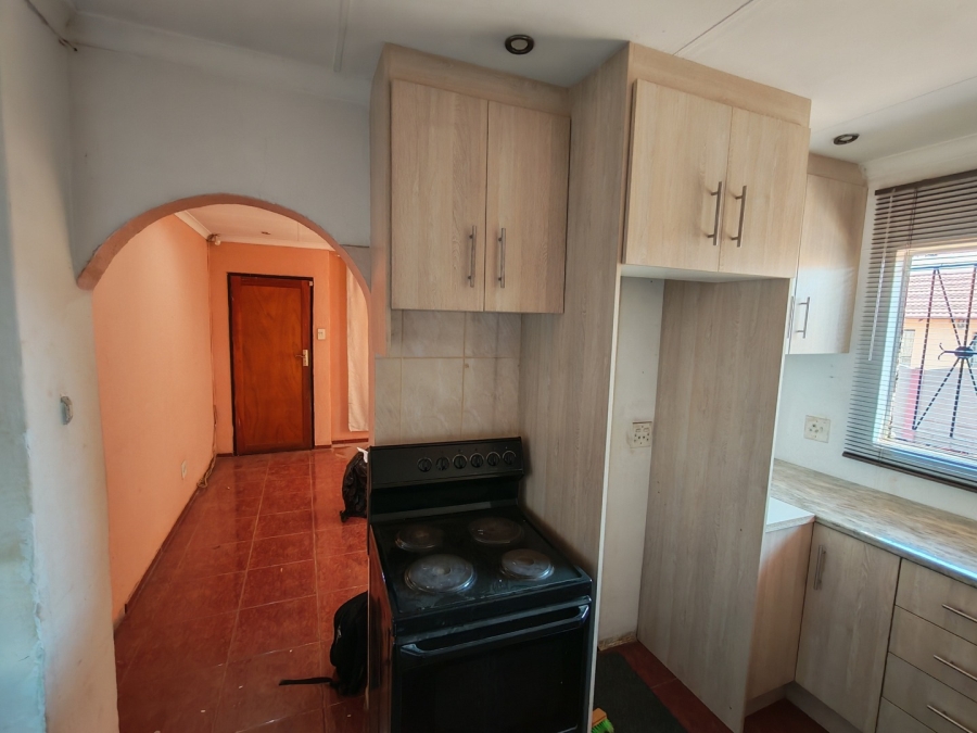 To Let 3 Bedroom Property for Rent in Palm Ridge Gauteng