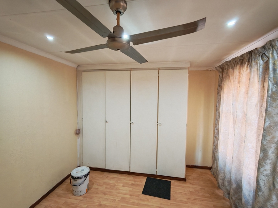 To Let 3 Bedroom Property for Rent in Palm Ridge Gauteng