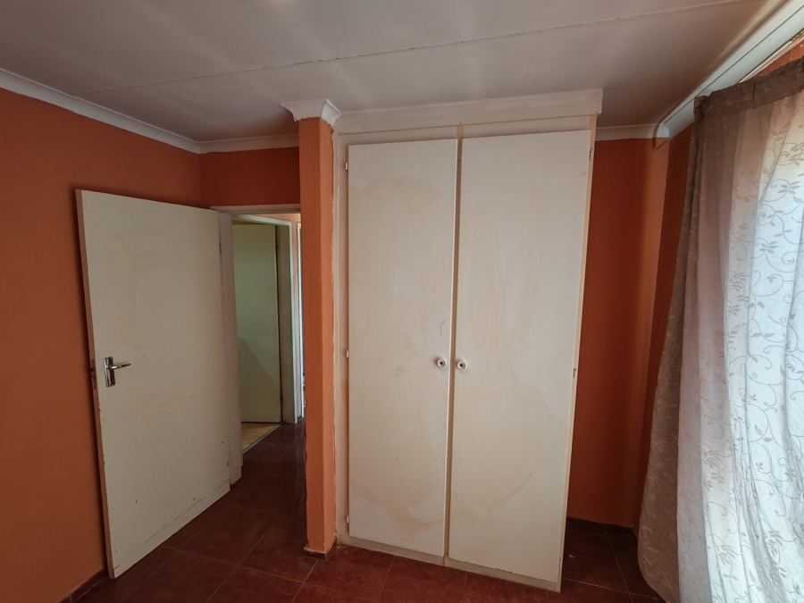 To Let 3 Bedroom Property for Rent in Palm Ridge Gauteng