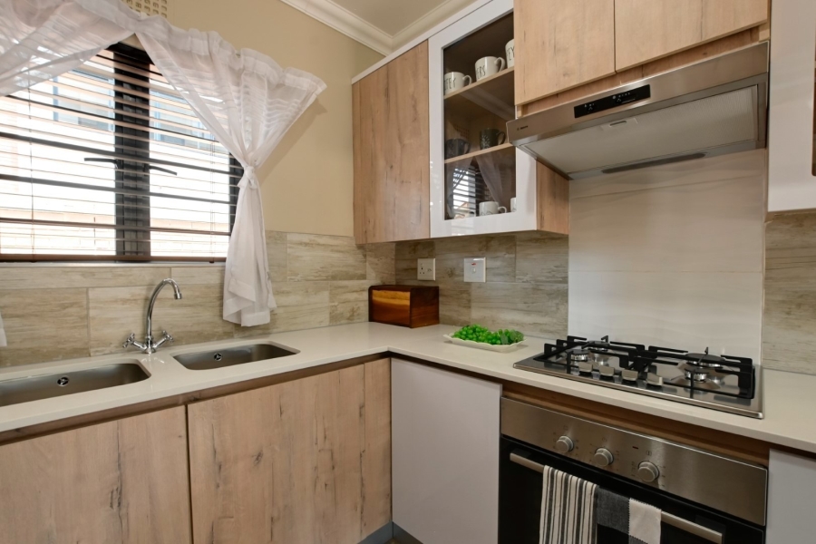 2 Bedroom Property for Sale in Roodepark Eco Estate Gauteng