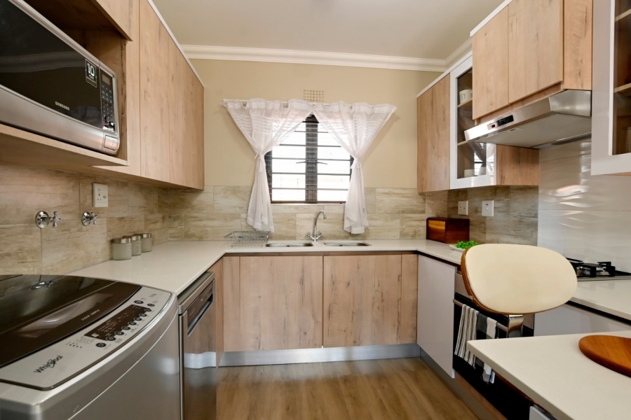 2 Bedroom Property for Sale in Kameeldrift East Gauteng