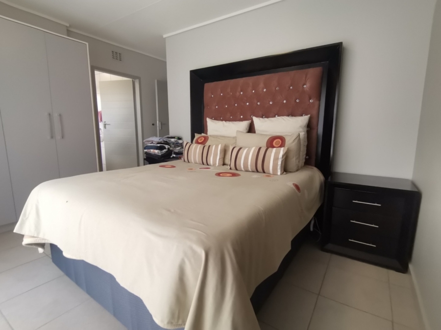 To Let 4 Bedroom Property for Rent in Albertsdal Gauteng