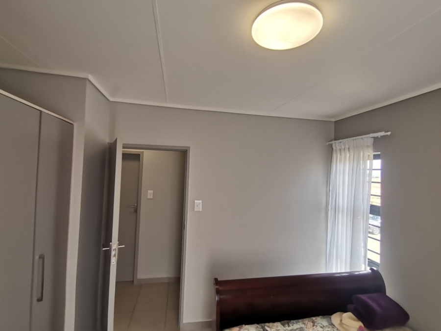 To Let 4 Bedroom Property for Rent in Albertsdal Gauteng