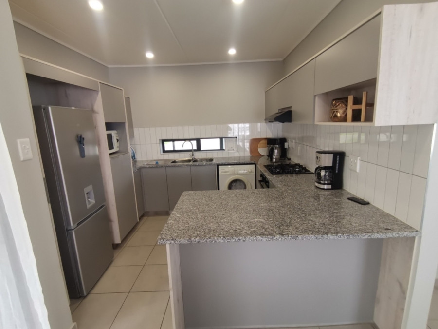 To Let 4 Bedroom Property for Rent in Albertsdal Gauteng