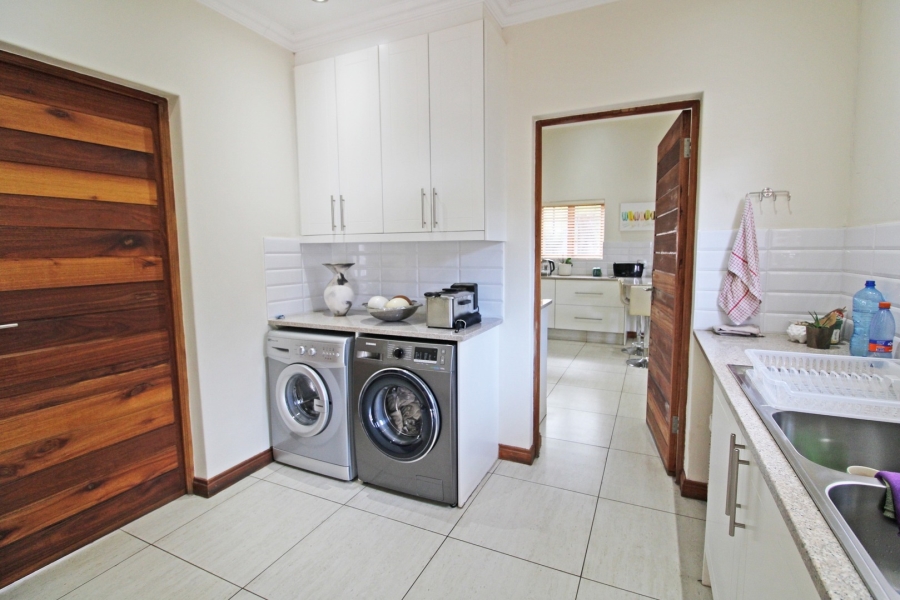 3 Bedroom Property for Sale in Bryanston Gauteng