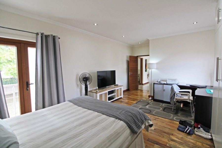 3 Bedroom Property for Sale in Bryanston Gauteng