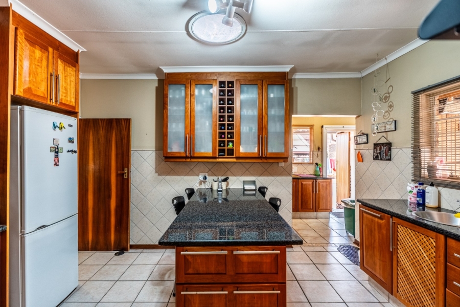 To Let 4 Bedroom Property for Rent in Eldoraigne Gauteng