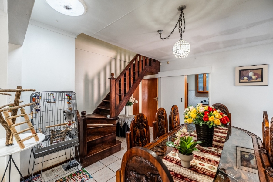 To Let 4 Bedroom Property for Rent in Eldoraigne Gauteng