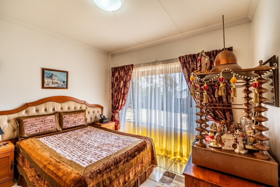 To Let 4 Bedroom Property for Rent in Eldoraigne Gauteng