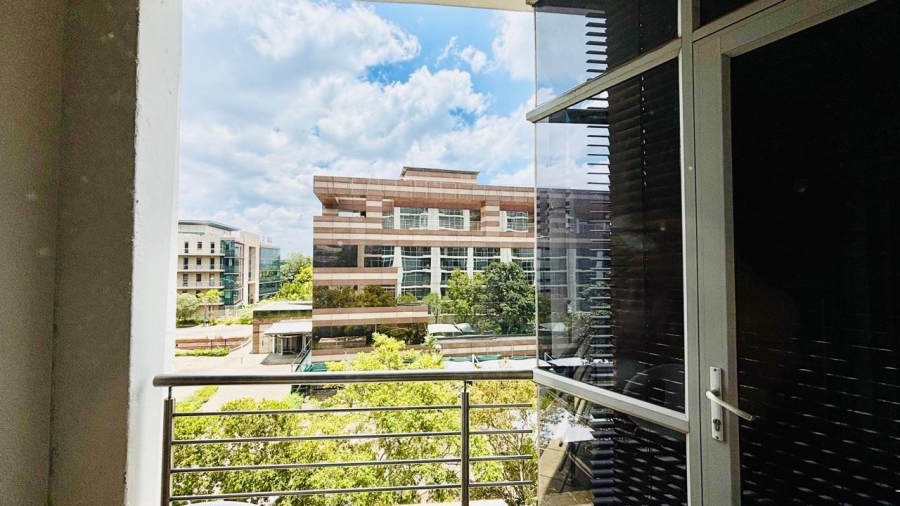 To Let 1 Bedroom Property for Rent in Sandton Central Gauteng