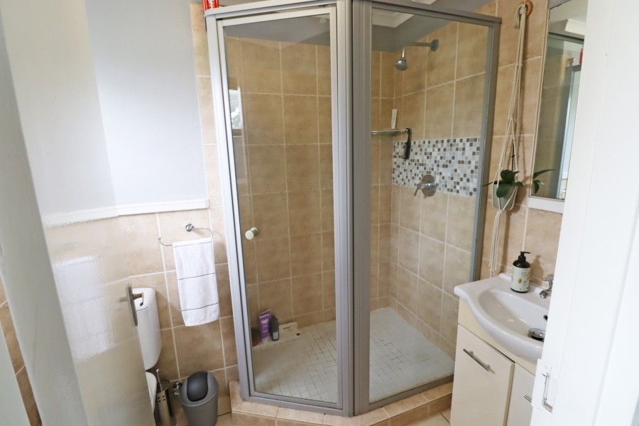 To Let 2 Bedroom Property for Rent in Bryanston West Gauteng