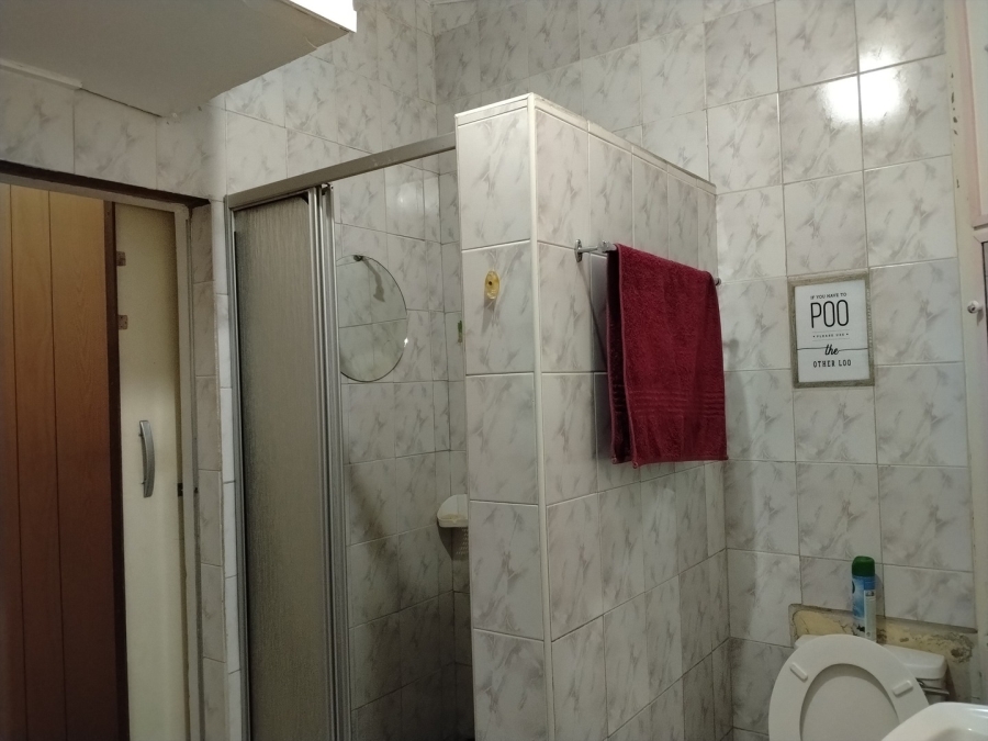 4 Bedroom Property for Sale in Selection Park Gauteng