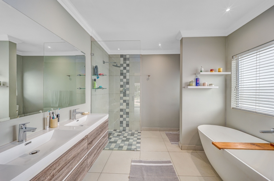 3 Bedroom Property for Sale in Fourways Gauteng