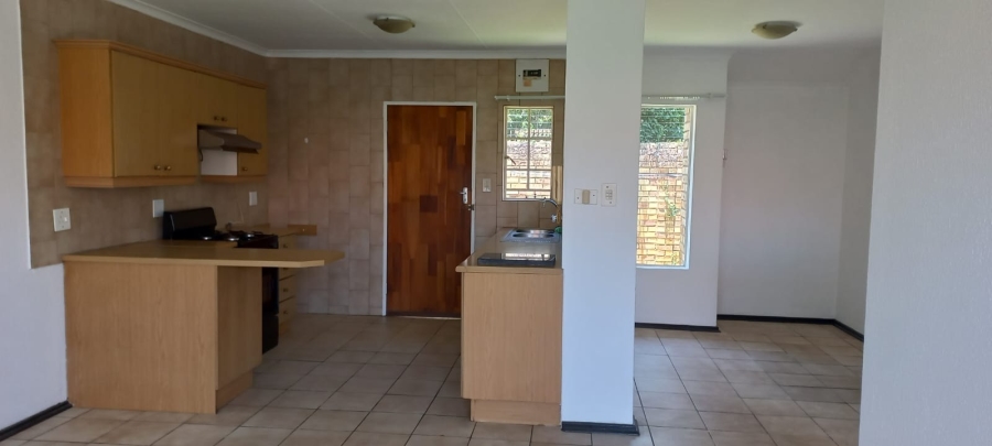 To Let 2 Bedroom Property for Rent in Glen Marais Gauteng